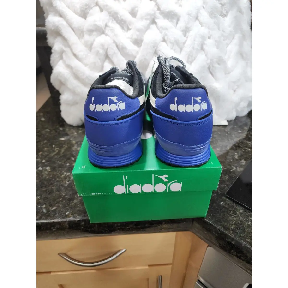 Diadora shoes - Diadora Titan - Titan - 170123-01 - BLACK/ROYAL (UPC: 889444013209) 1