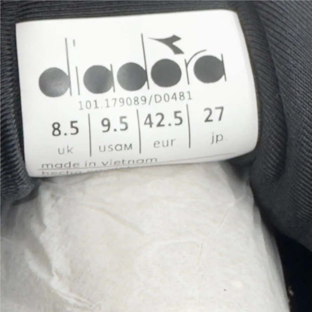 Diadora shoes - Black 1