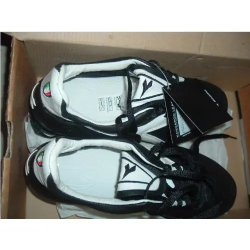 Diadora shoes - Black 7