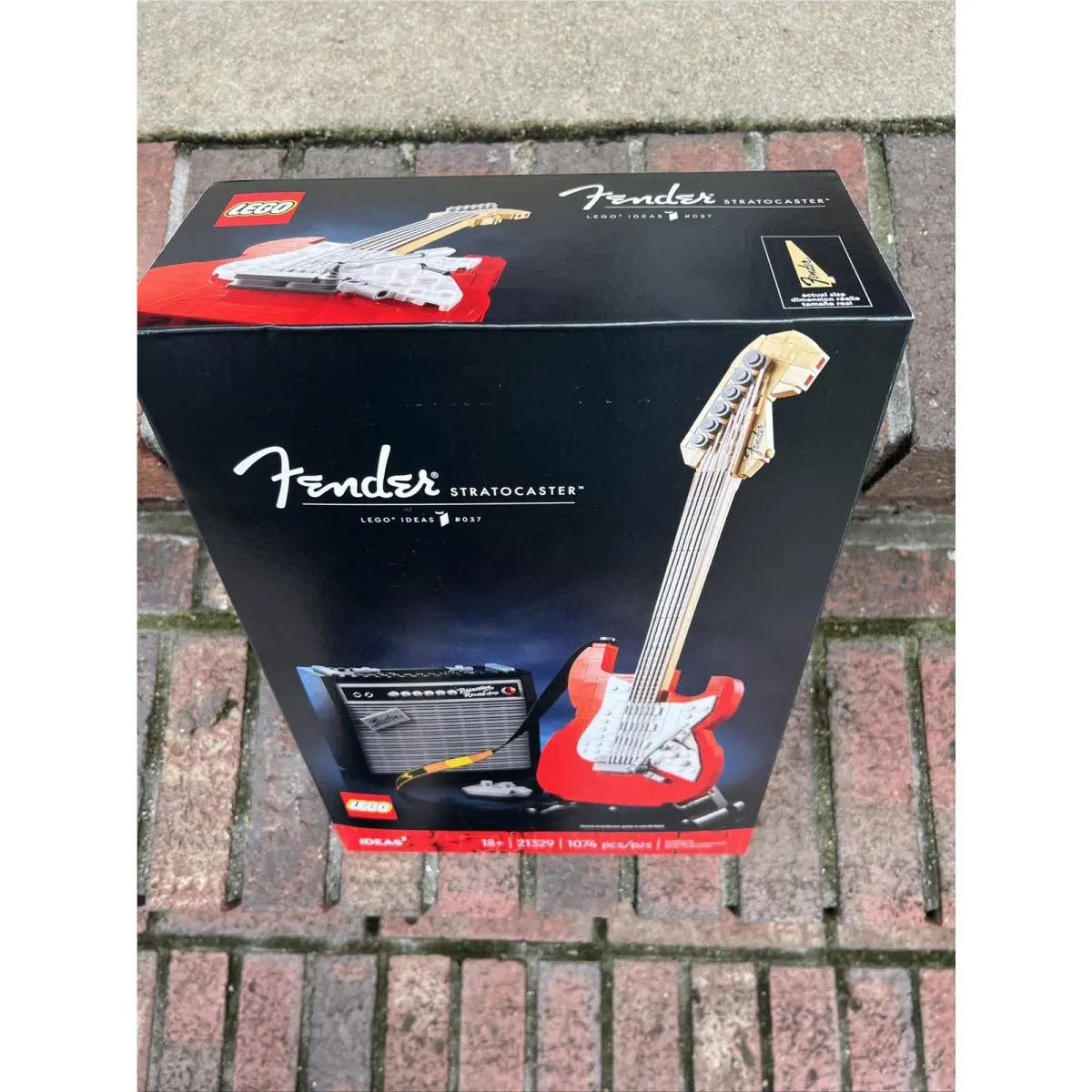 Lego 21329 Ideas: Fender Stratocaster