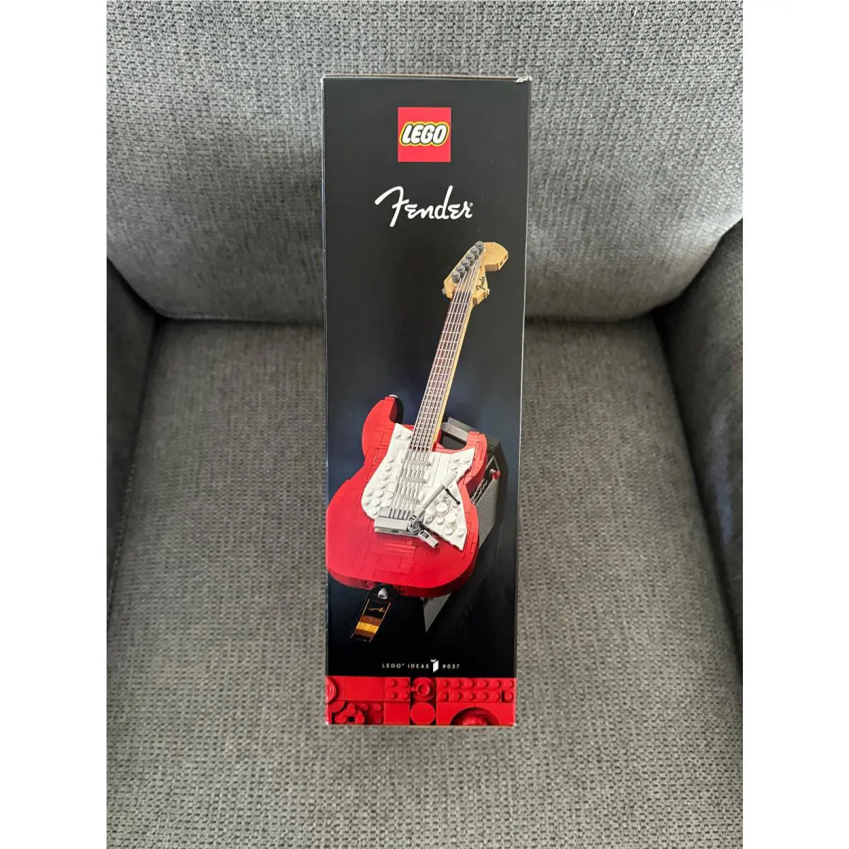 Lego Ideas: Fender Stratocaster 21329