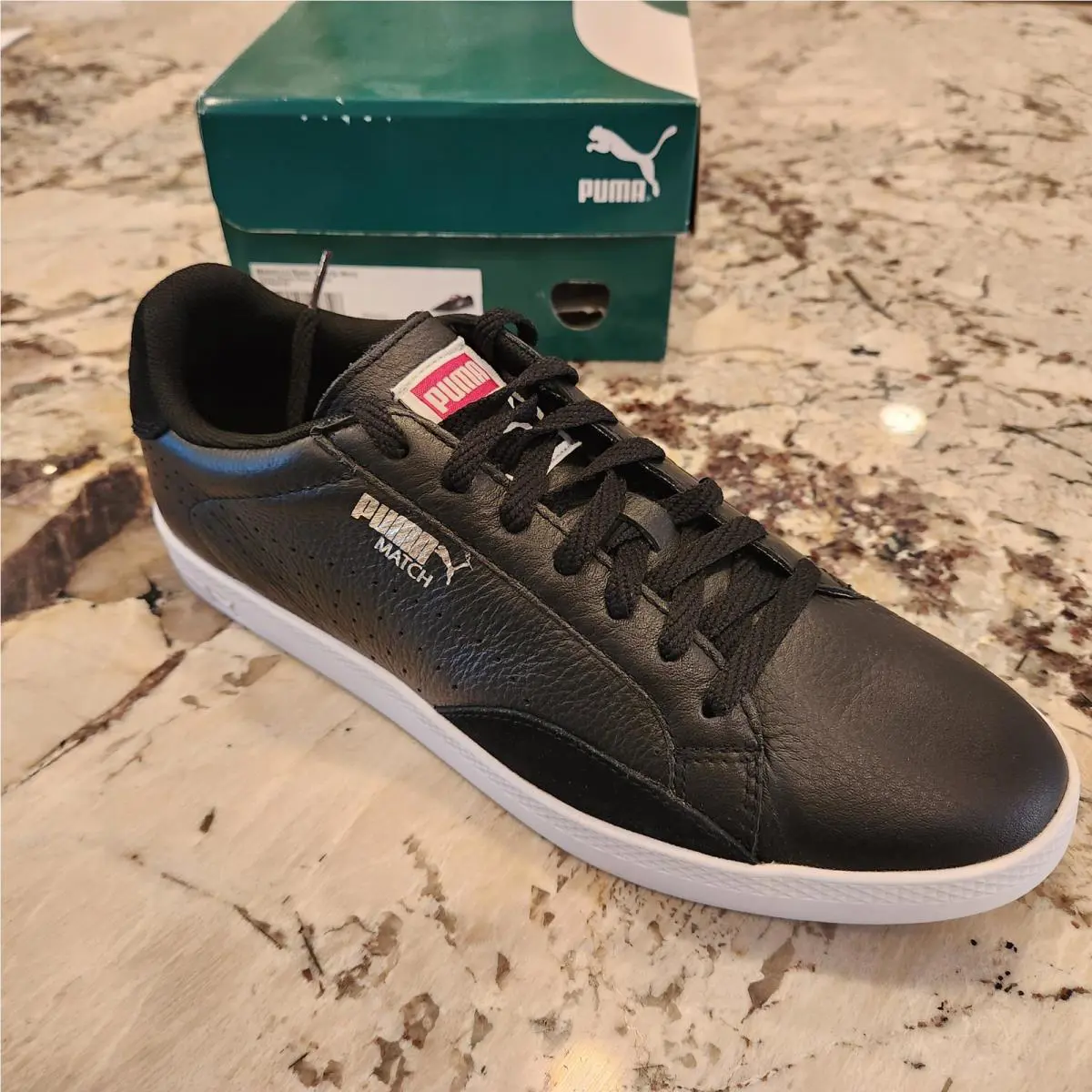 Puma shoes - Black (UPC: 889181458196) 0