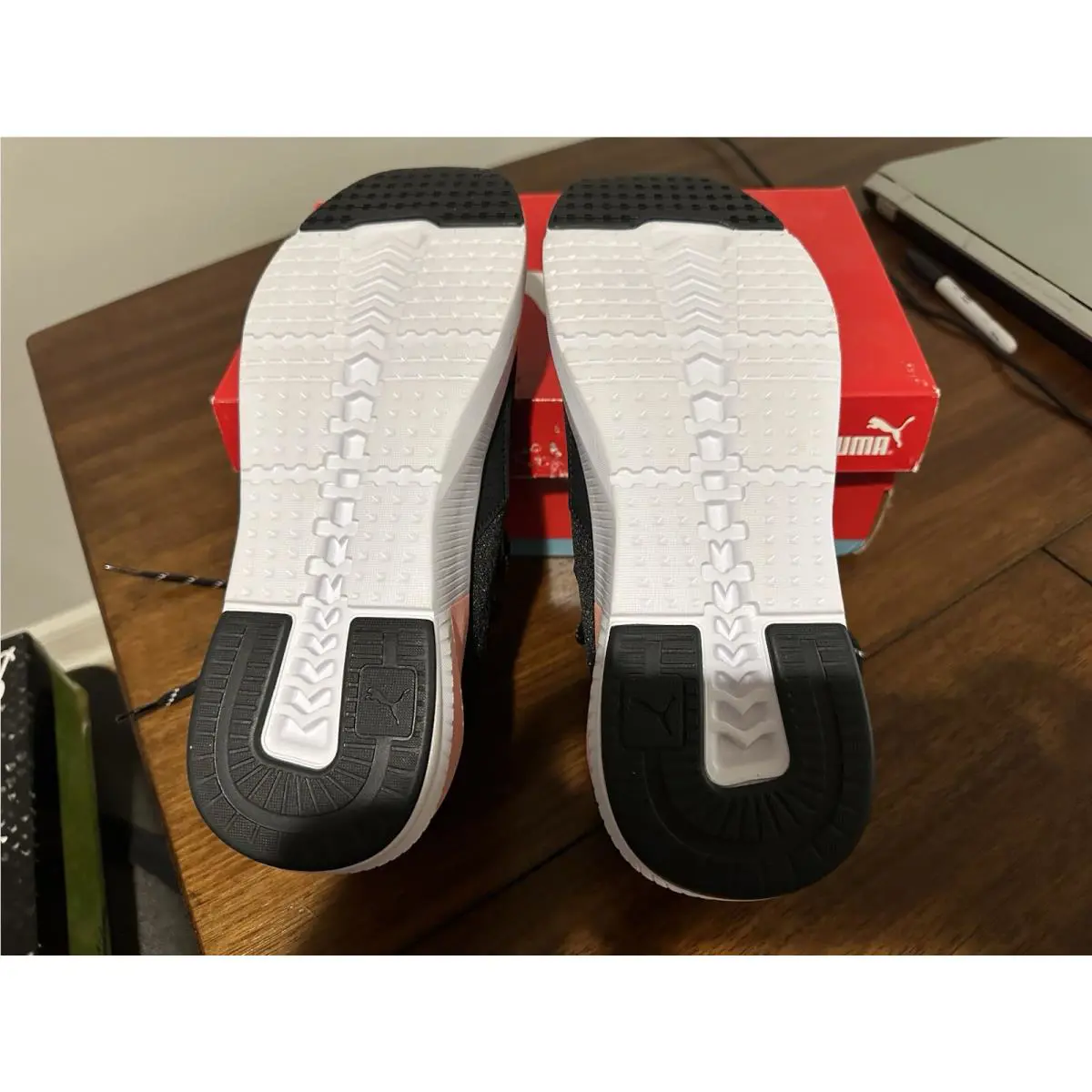 Puma shoes - Platinum metallic - Platinum metallic - 193773 - Peach-Black-White 4