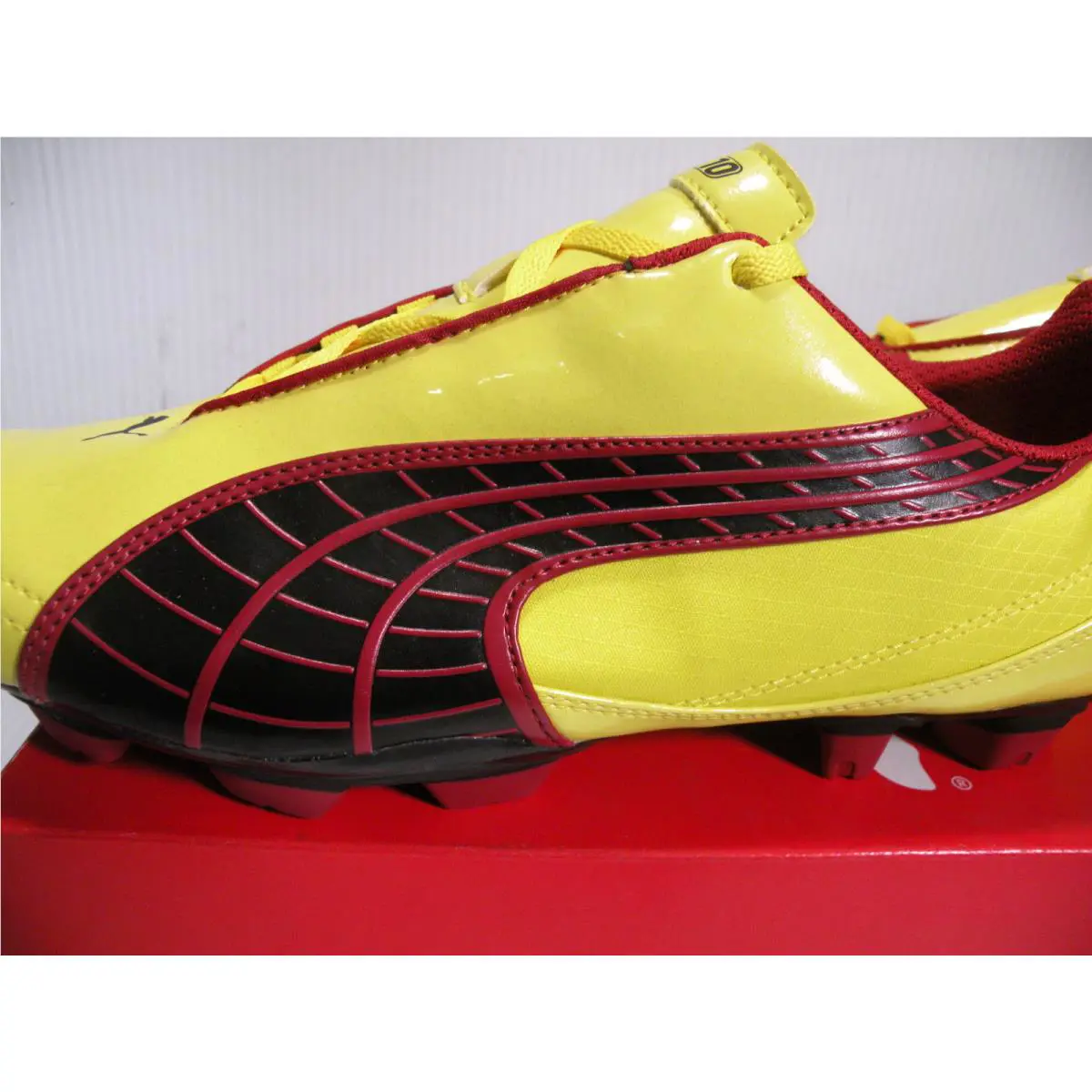Puma shoes - YELLOW / BLACK / RED 3