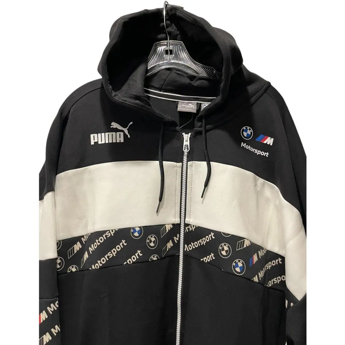 Puma clothing - Black & White (UPC: 196856983564) 1