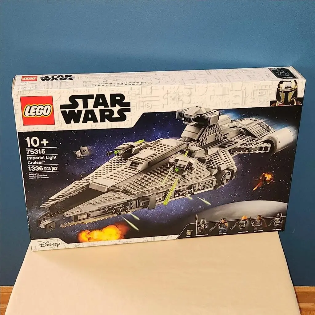 Lego Star Wars Imperial Light Cruiser 75315 - Retired