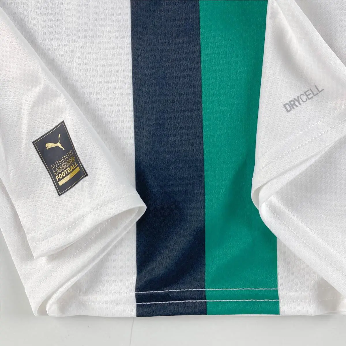 Puma clothing - White 1