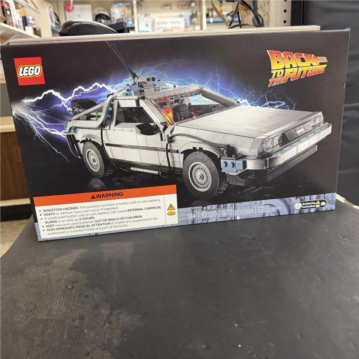 Lego Icons: Back to The Future Time Machine Delorean