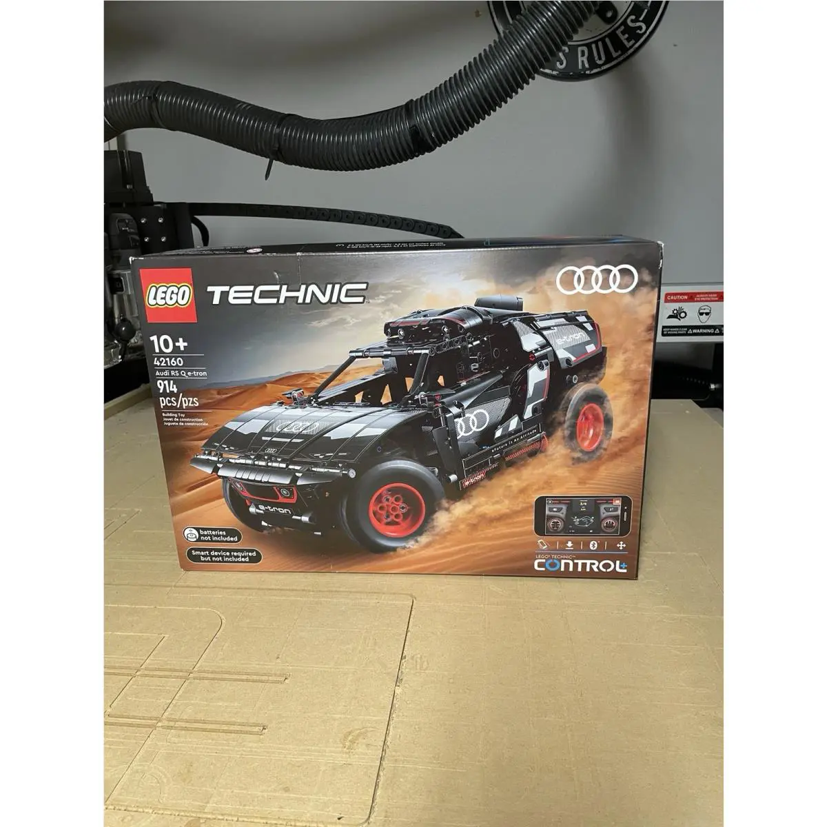 42160 Lego Technic Audi RS Q E-tron 914 Pieces Battery Powered Smart Device