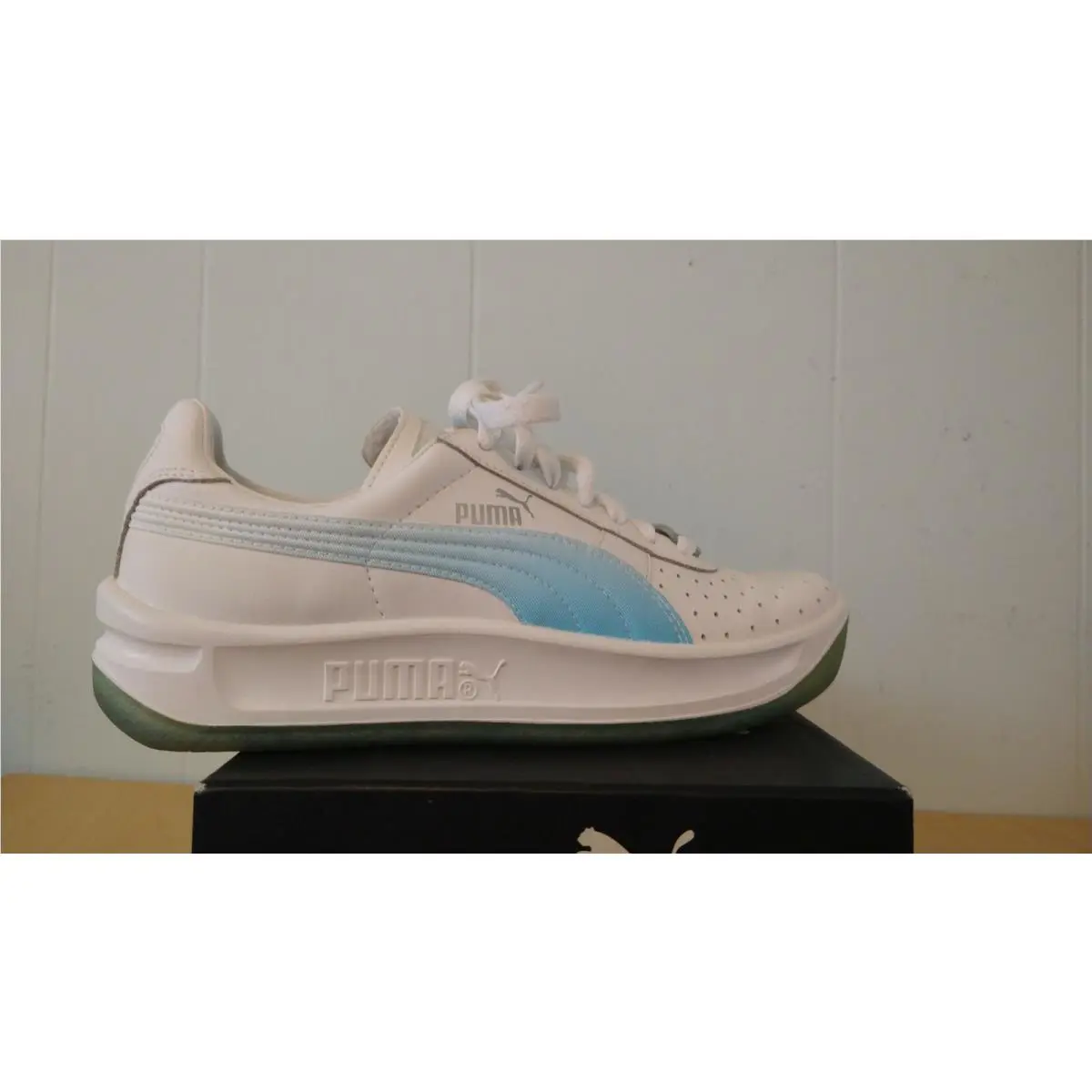 Puma shoes - Puma GV Special - Special - White 4