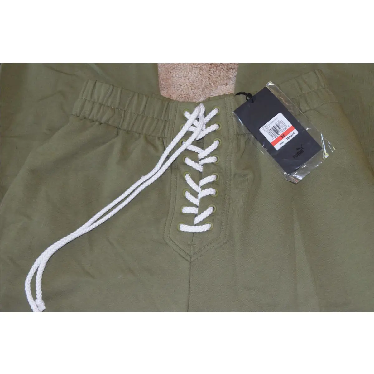 Puma clothing - Green (UPC: 190276317886) 1