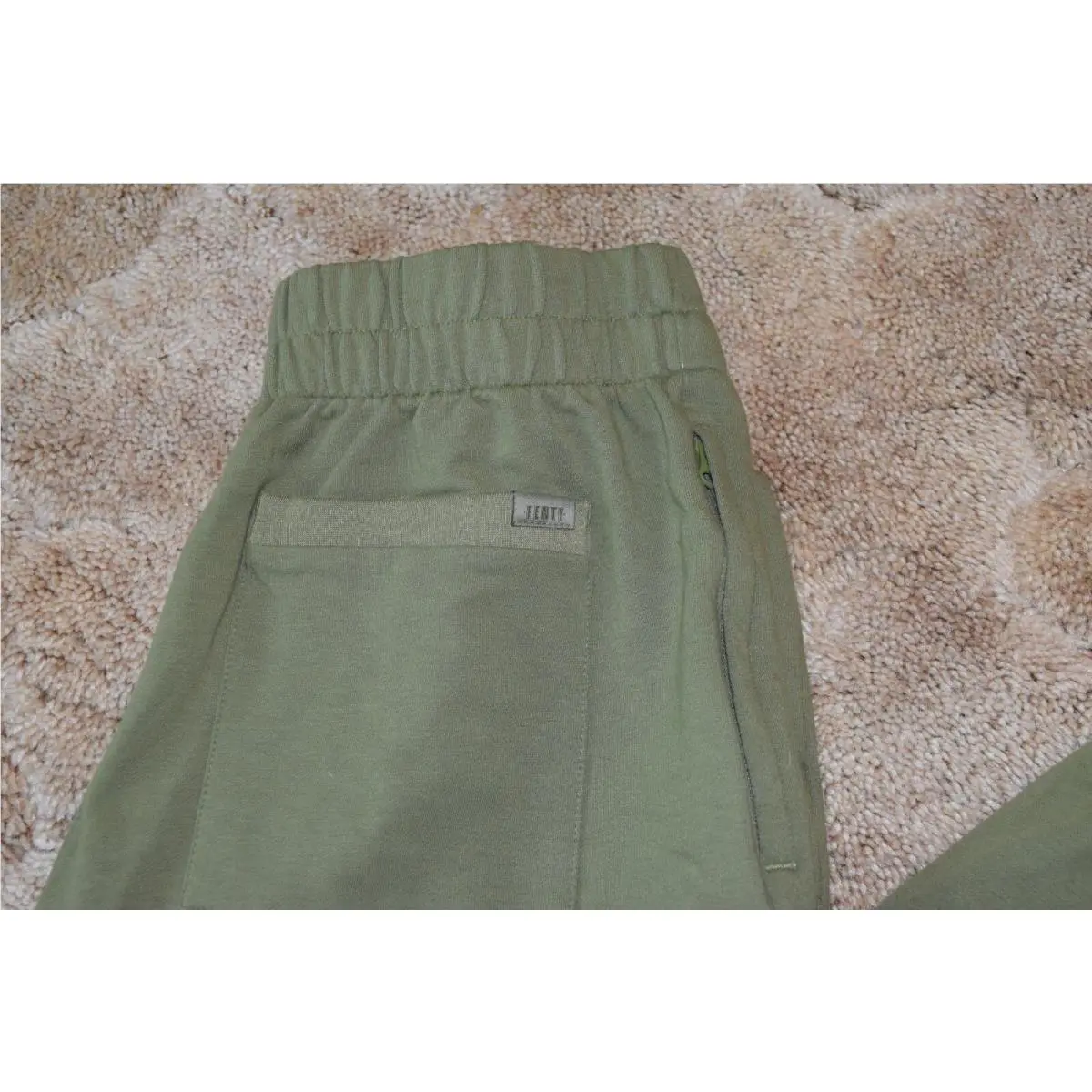Puma clothing - Green (UPC: 190276317886) 7
