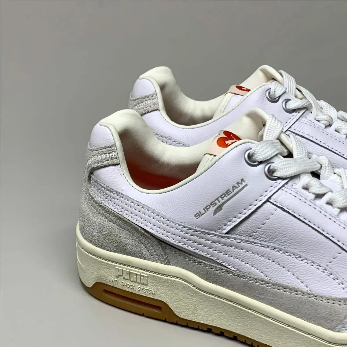 Puma shoes - Red, Taupe, White, Light Brown (UPC: 195100220257) 6