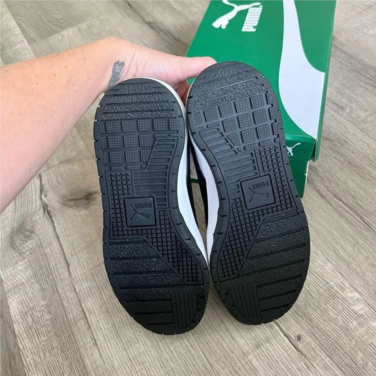 Puma shoes - White 9