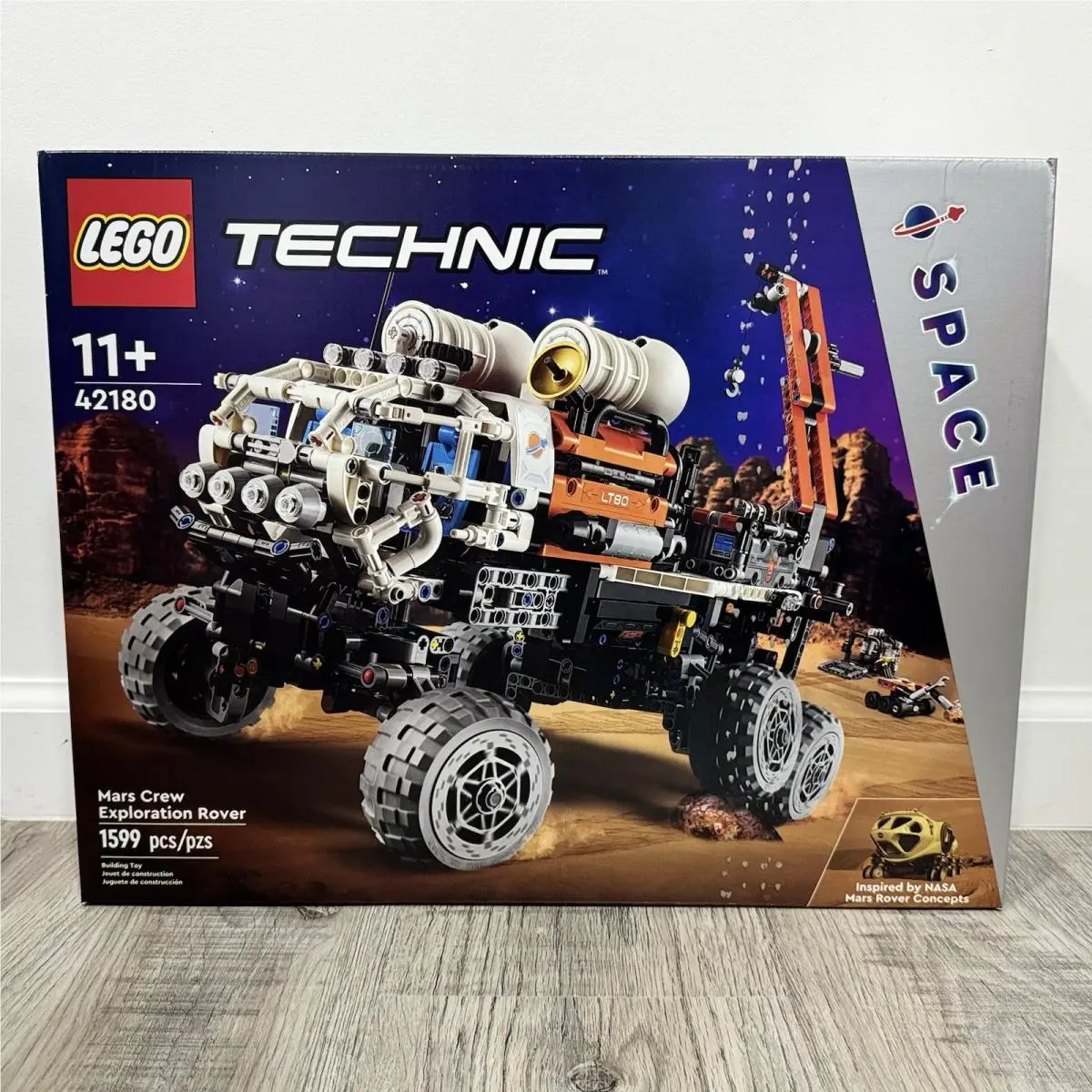 Lego Technic Mars Crew Exploration Rover 42180 Space Set