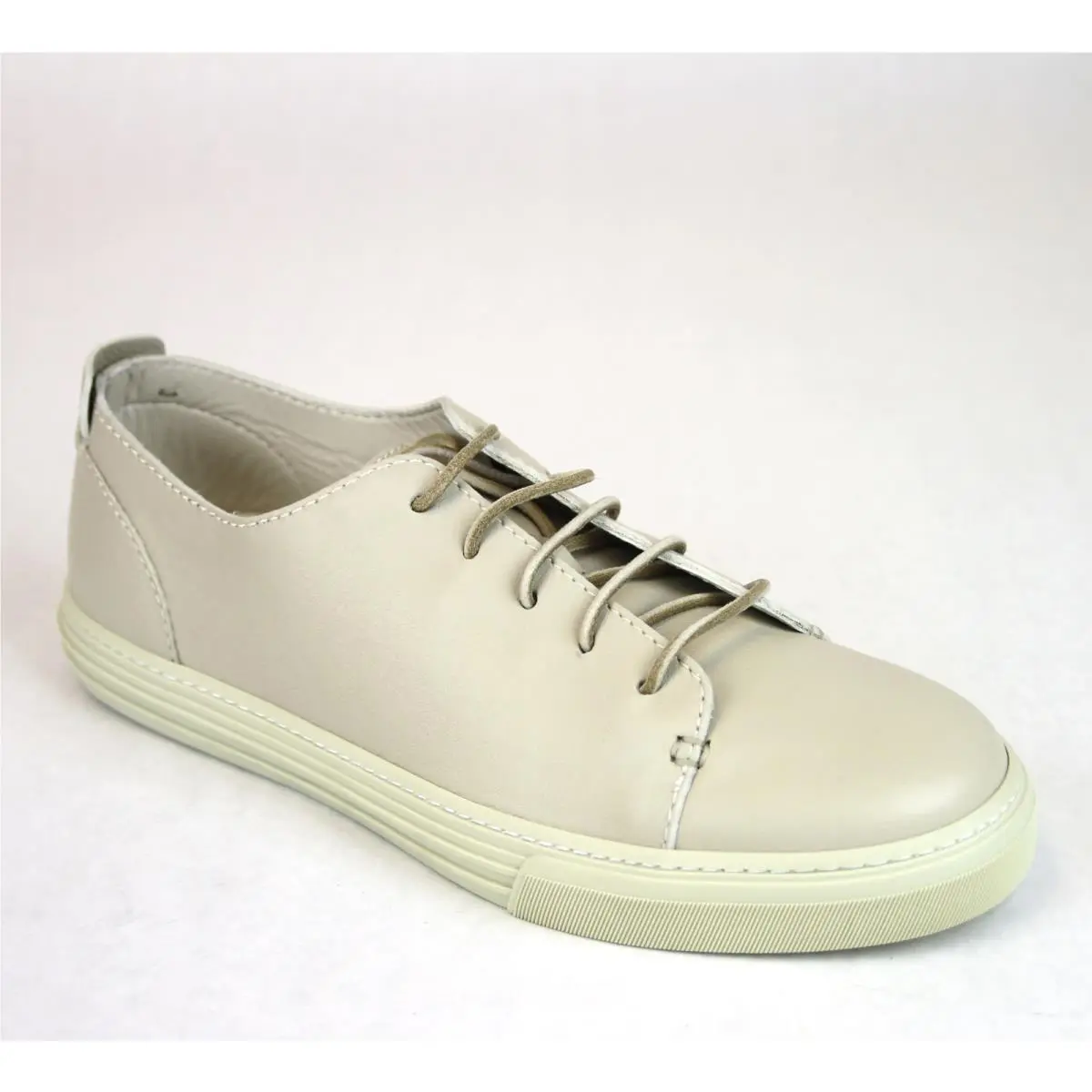 Gucci shoes - White 4