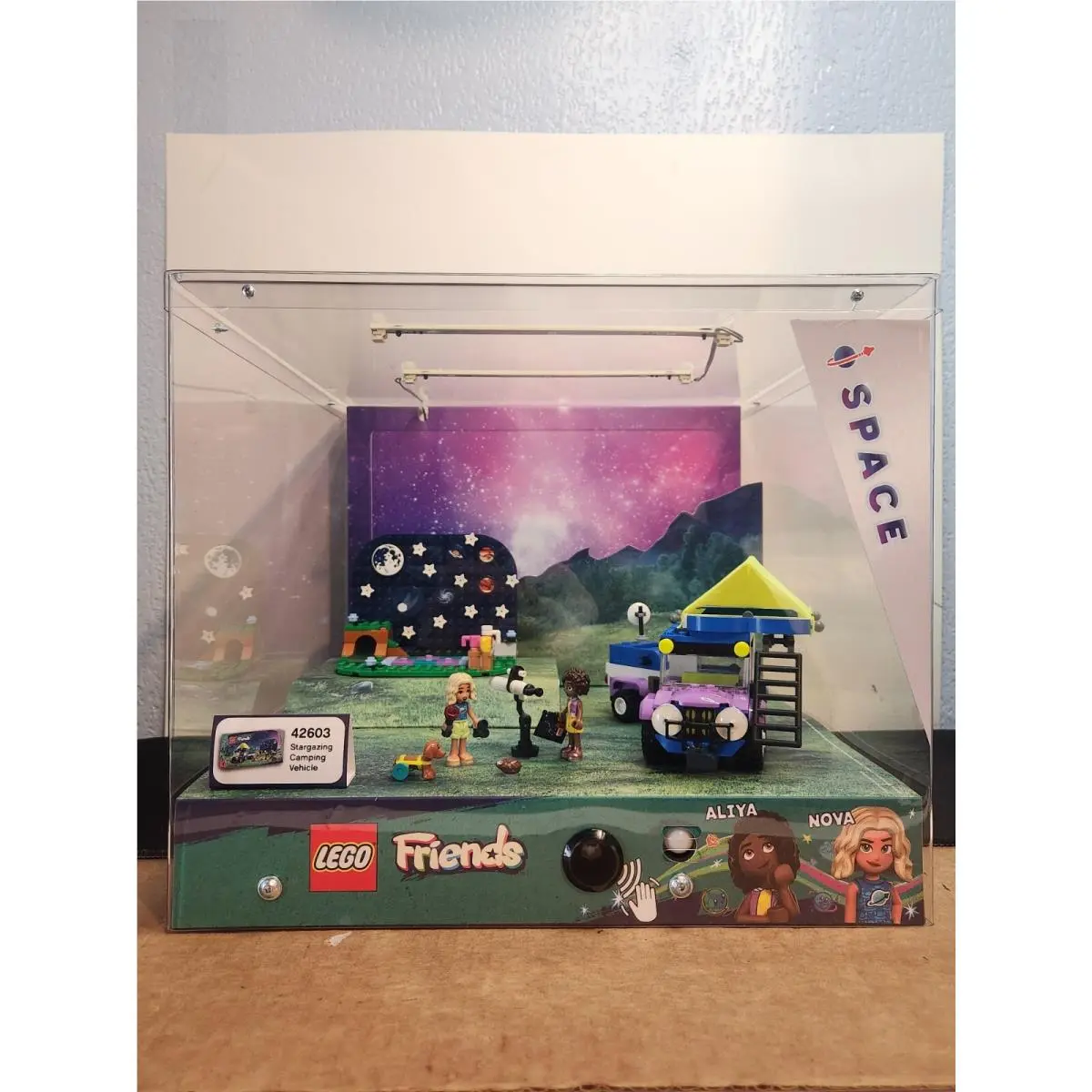 Lego Friends Interactive Target Display- 42603 Stargazing Camping Vehicle