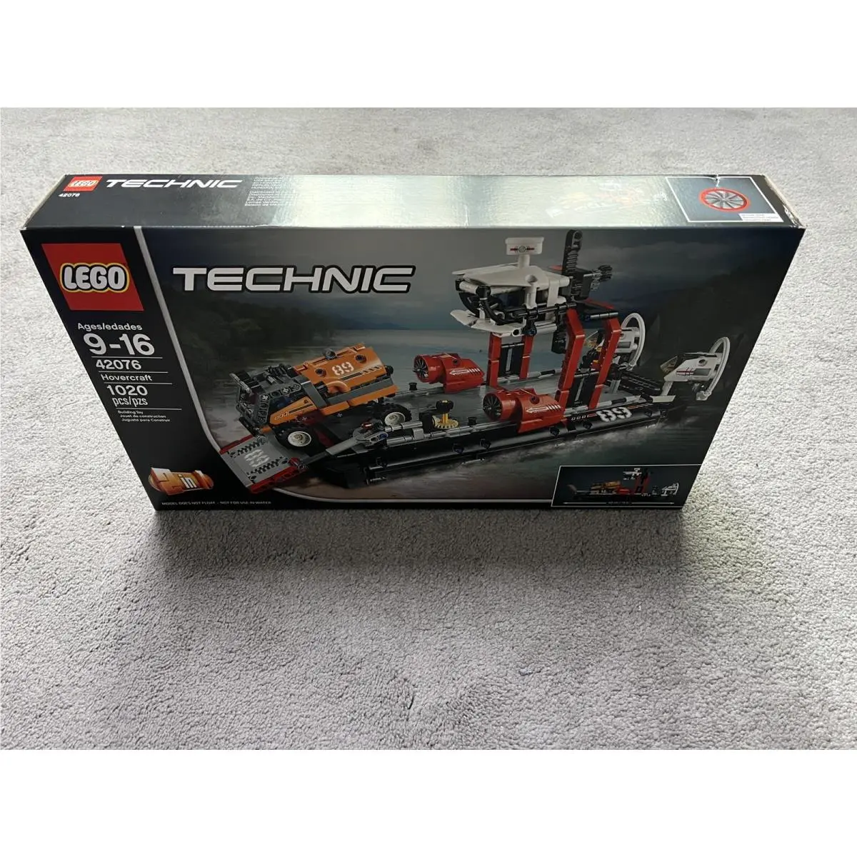 Lego Technic Hovercraft 42076
