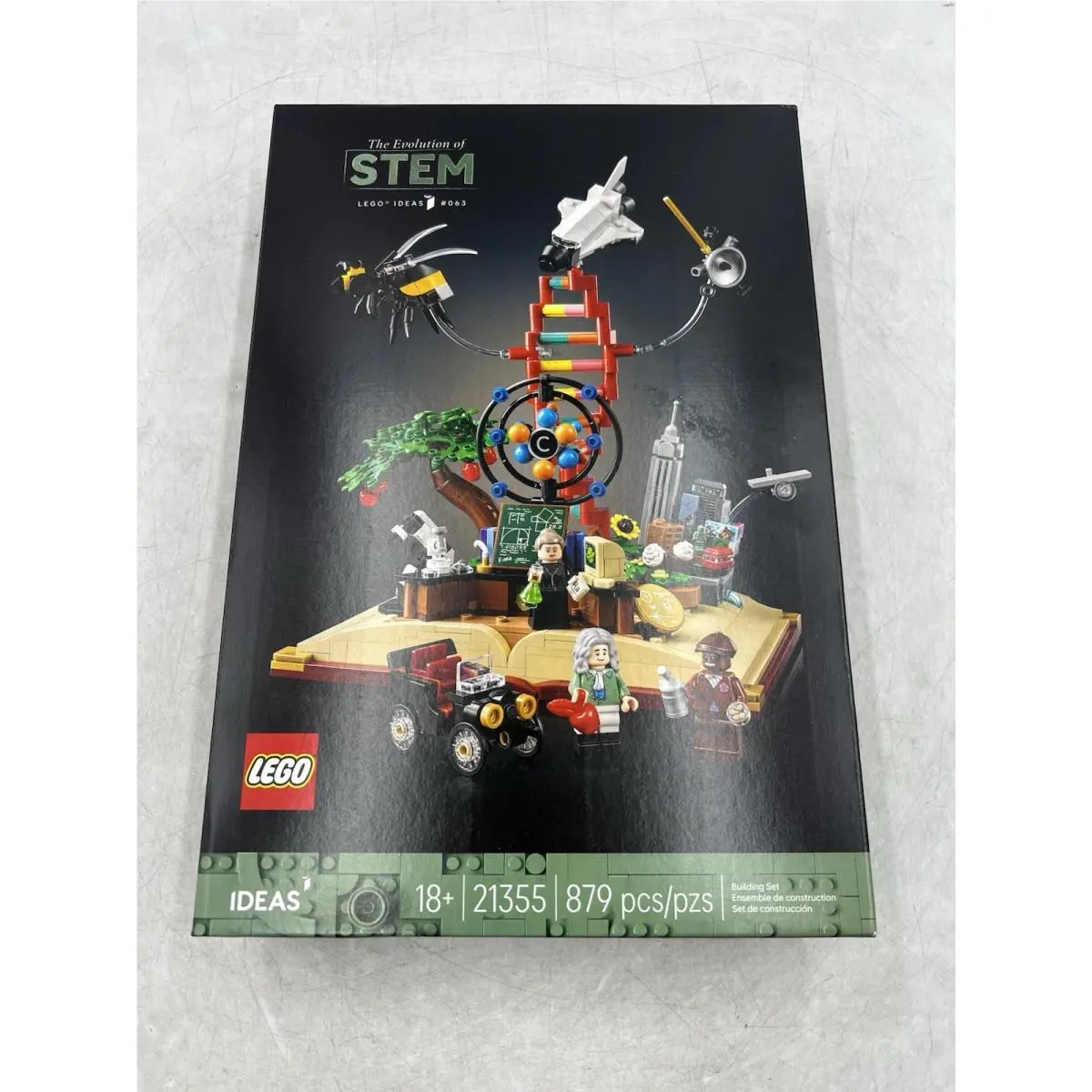 Lego Ideas The Evolution of Stem Building 21355 879 Pcs