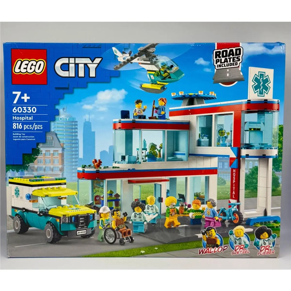 Lego City 60330 - Hospital - - 13 Minifigures - Near Mint - Awesome City Set