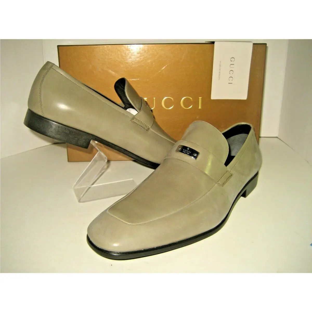 Gucci Men US 10 UK 9.5 Moss Green Leather Logo Silver Plate Loafers Shoes BX