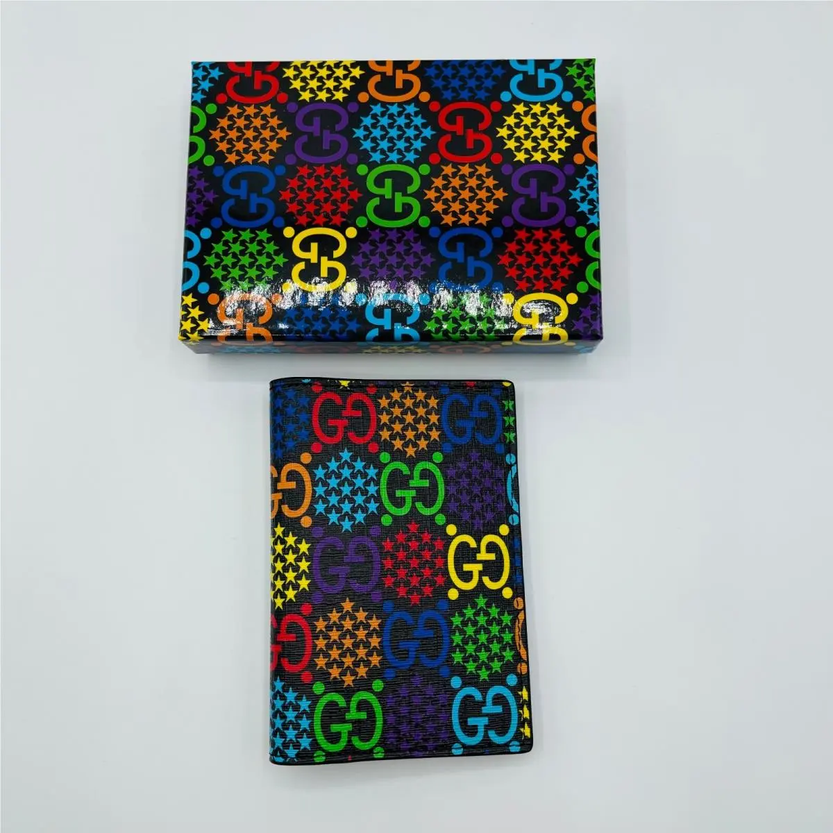 Gucci Unisex Rainbow Supreme GG Leather Psychedelic Passport Holder 601103 1058