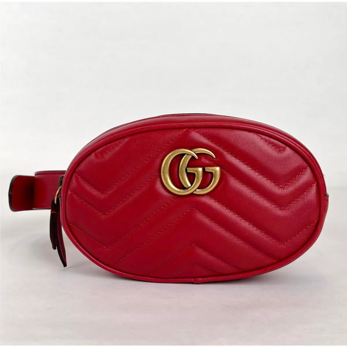 Gucci Marmont Red Quilted Leather Interlocking G Oval Belt Bag 85/34 476434 4511