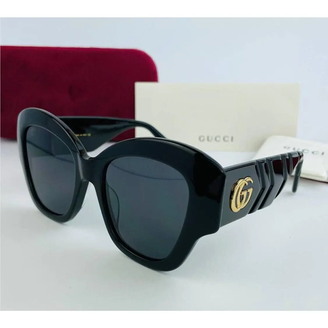 Gucci Sunglasses GG0808S 001 53-20 145 Black Gold Frames with Grey Lenses