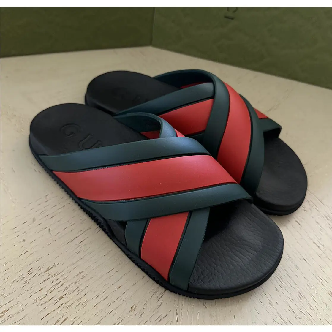 Gucci Women’s Sandal Shoes Red/green 5 US 35 Eu 627820