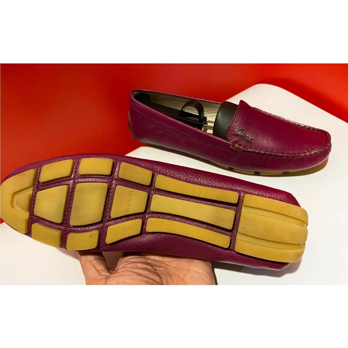 729.00 Gucci Iconic Women Magenta Leather Flats Side Logo Shoes Size 36.5