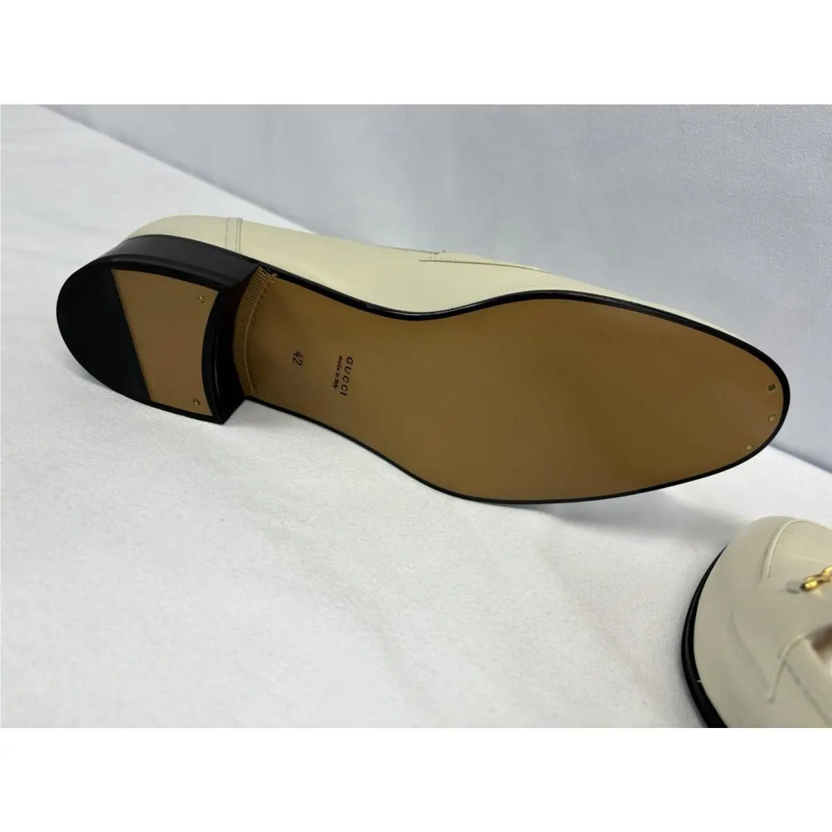 Gucci shoes - Mystic White 6
