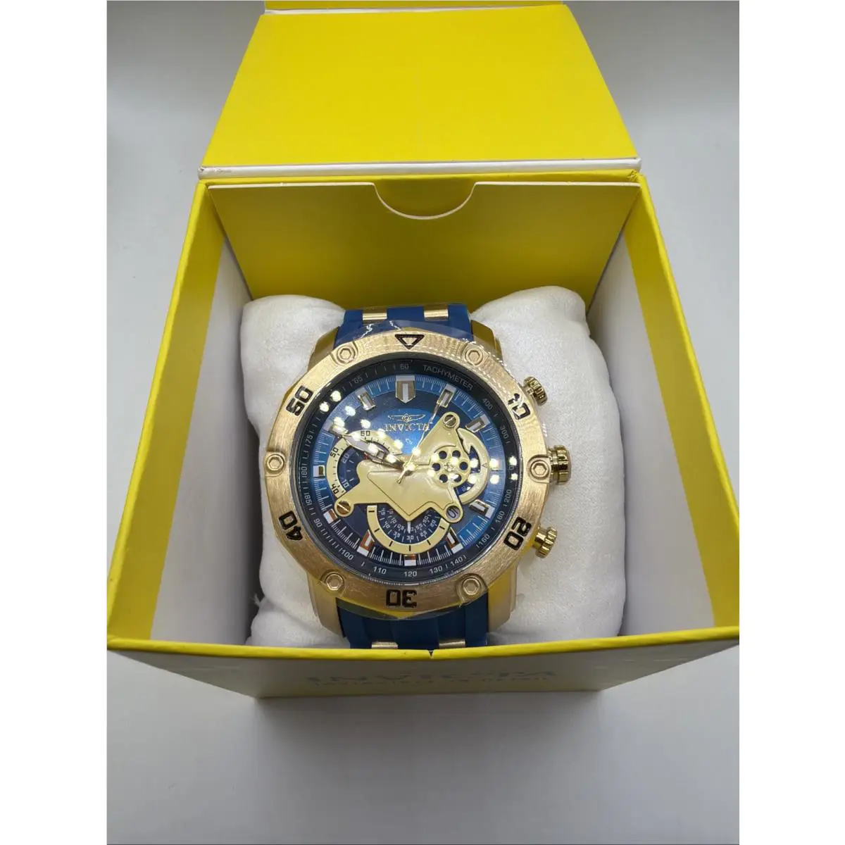 Invicta Pro Diver Scuba Men 50mm 22798 Stainless Steel Silicone 100M Water Res