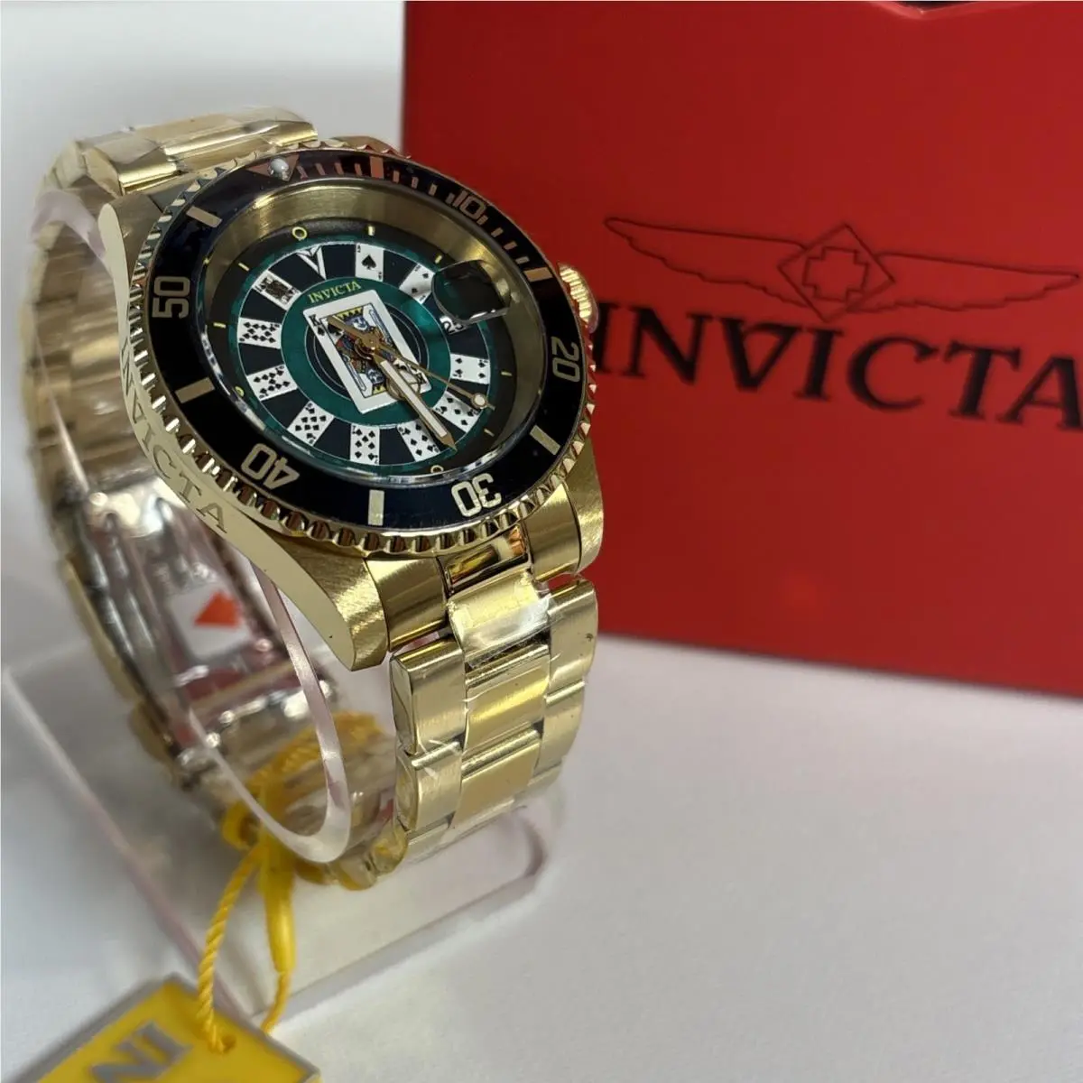 Invicta Pro Diver House of Cards Men`s Watch - 40mm Gold 50525