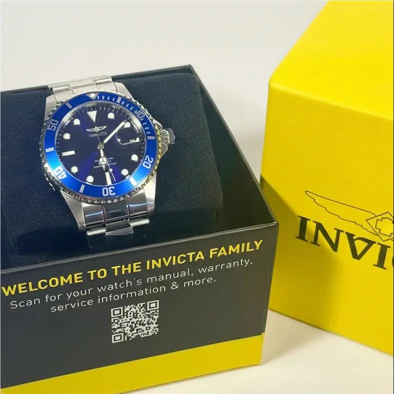 33267 Invicta Mens Pro Diver 43mm Stainless Steel Case Blue Dial Silver Watch - Dial: Blue, Band: Silver, Bezel: Blue
