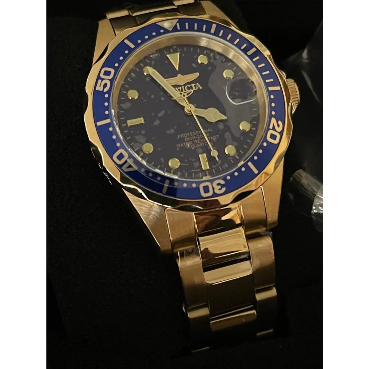 Invicta Pro Diver 660ft Quartz Blue Dial Polished Gold Tone Men`s Watch
