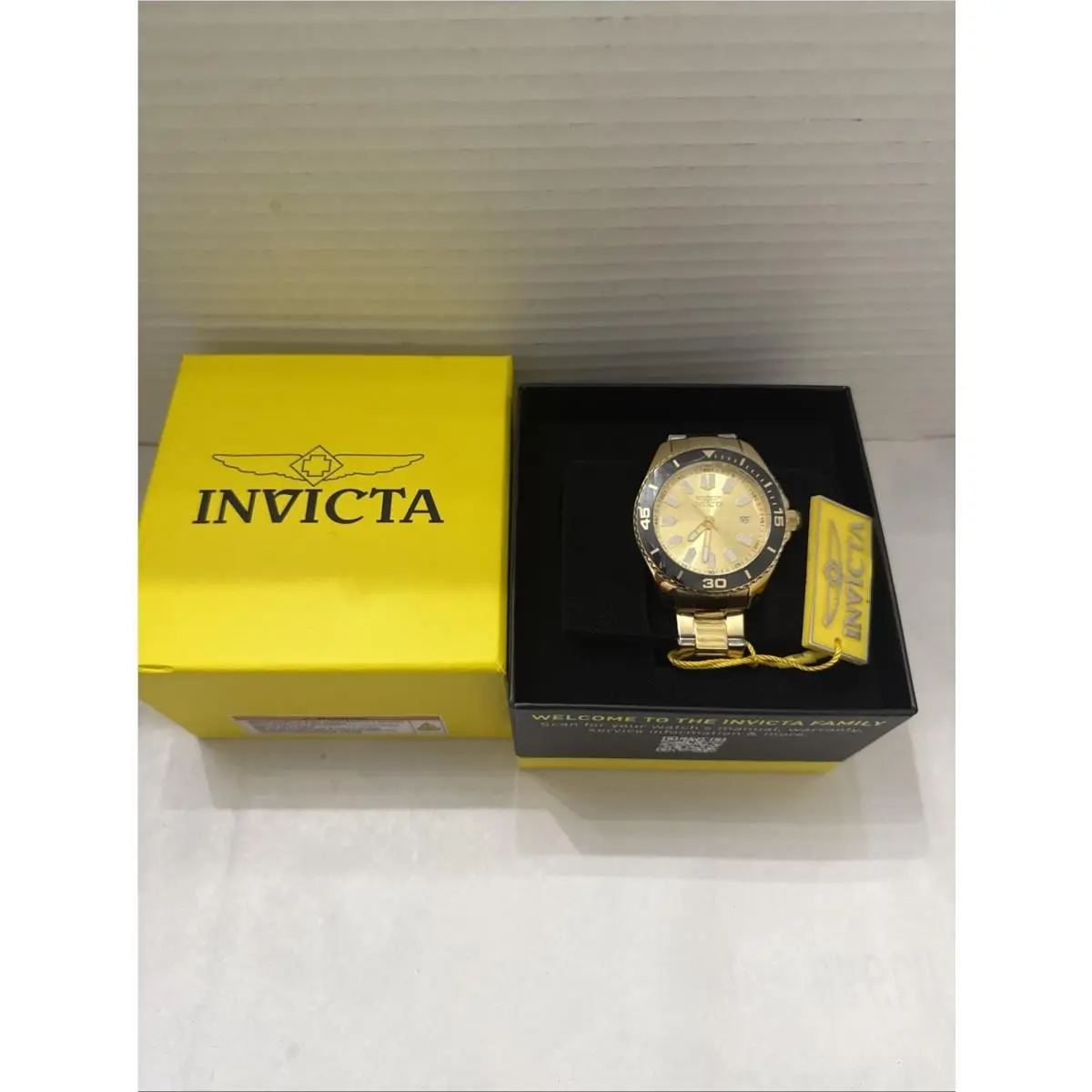 Invicta Pro Diver Men`s Watch 43mm Gold Tone 46317