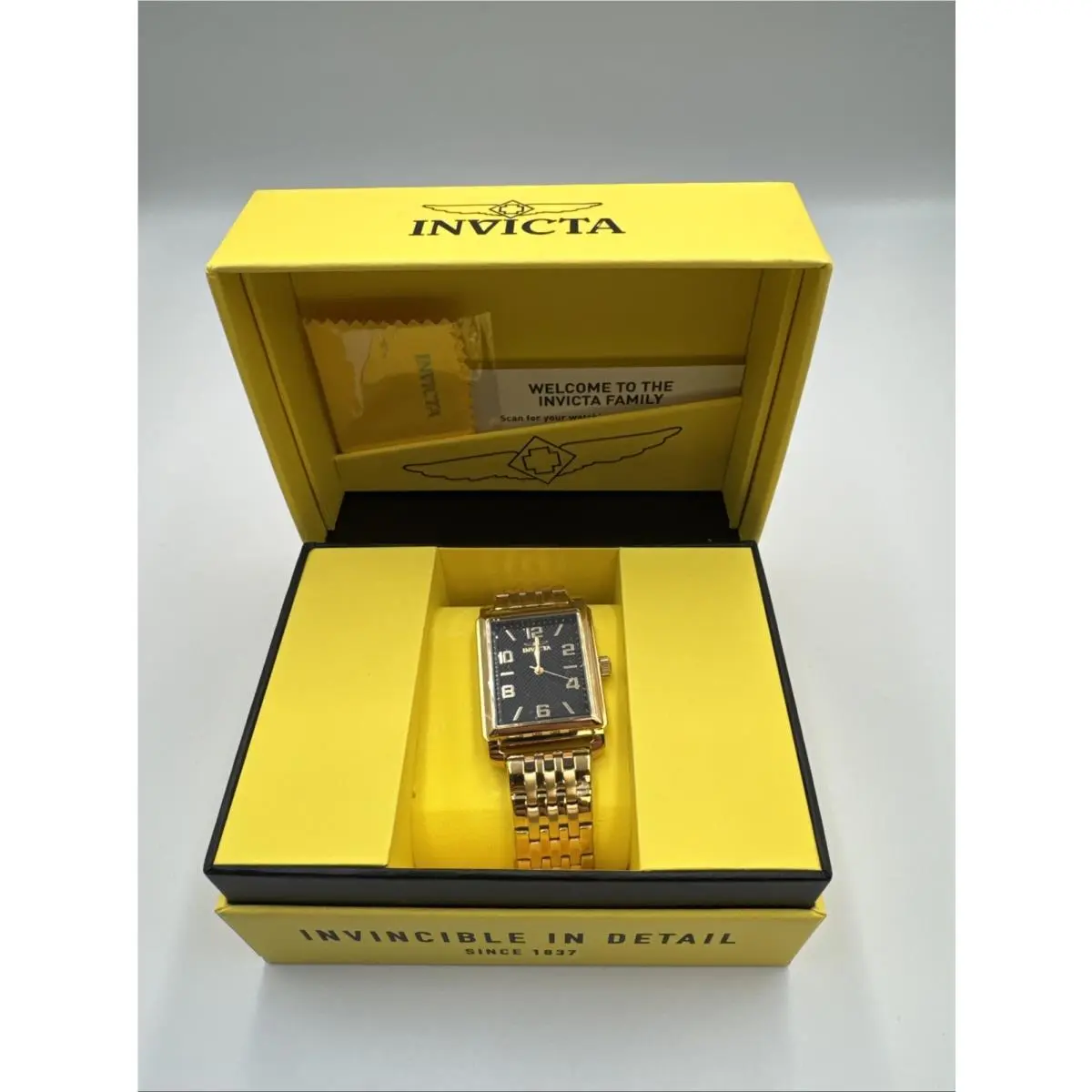 Watch Invicta 46660 Vintage Men 40mm Stainless Steel