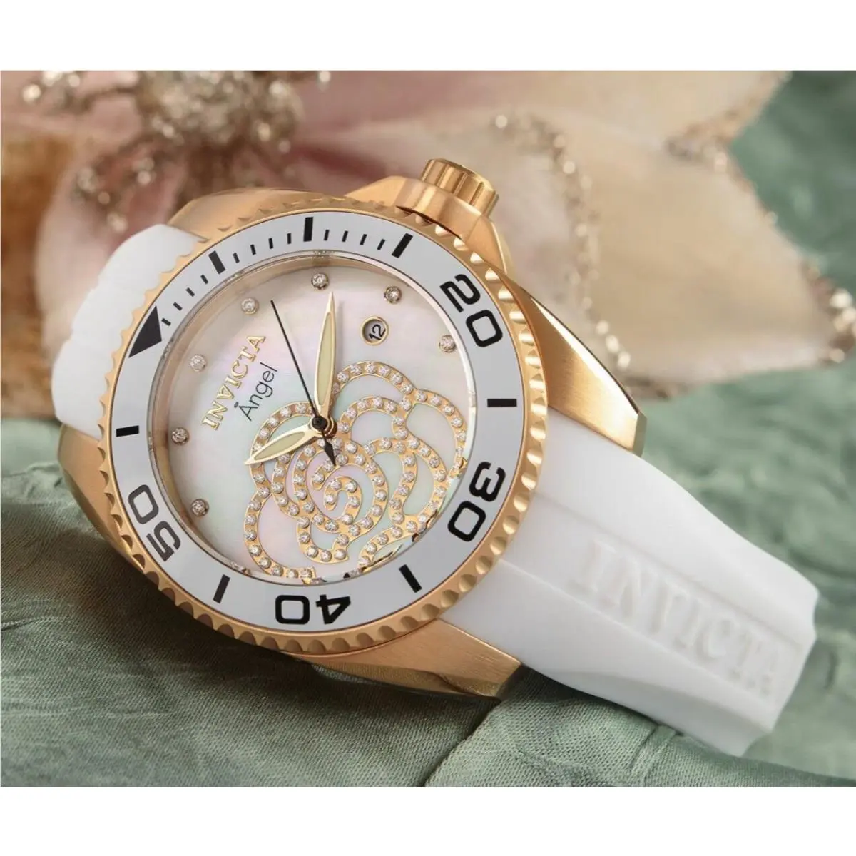 White Watch Women Heart Invicta Collection