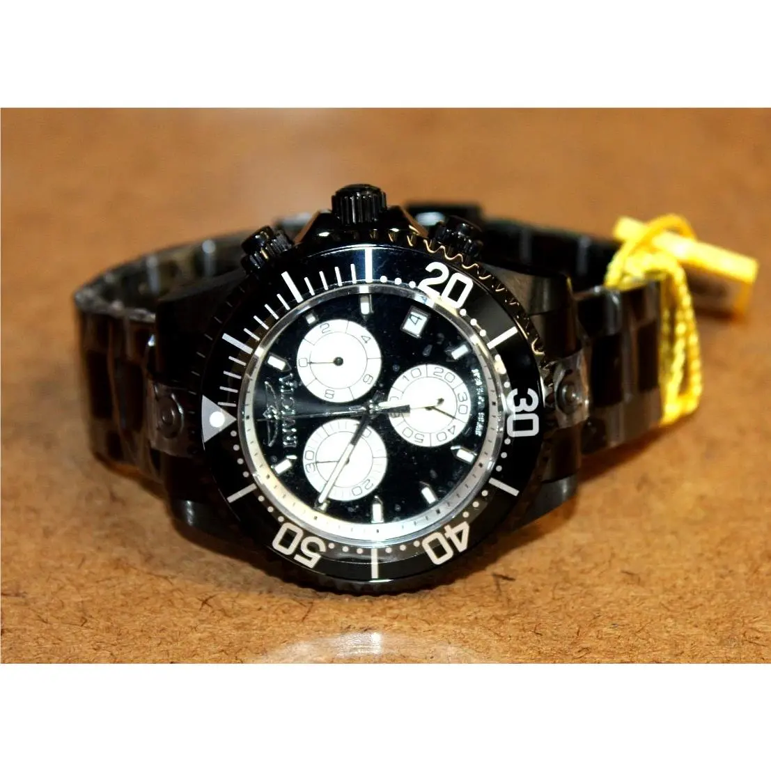 Invicta Pro Diver Black SS Men`s Chronograph Watch 26852 066WEI