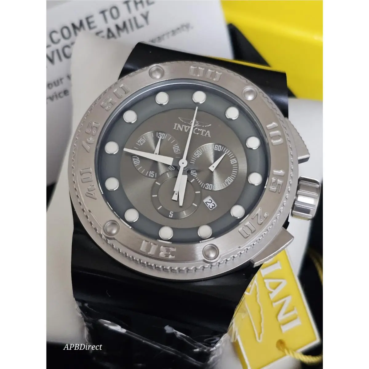 Invicta - Akula - Swiss 5040.D Chronograph - Green Dial - Mens Watch