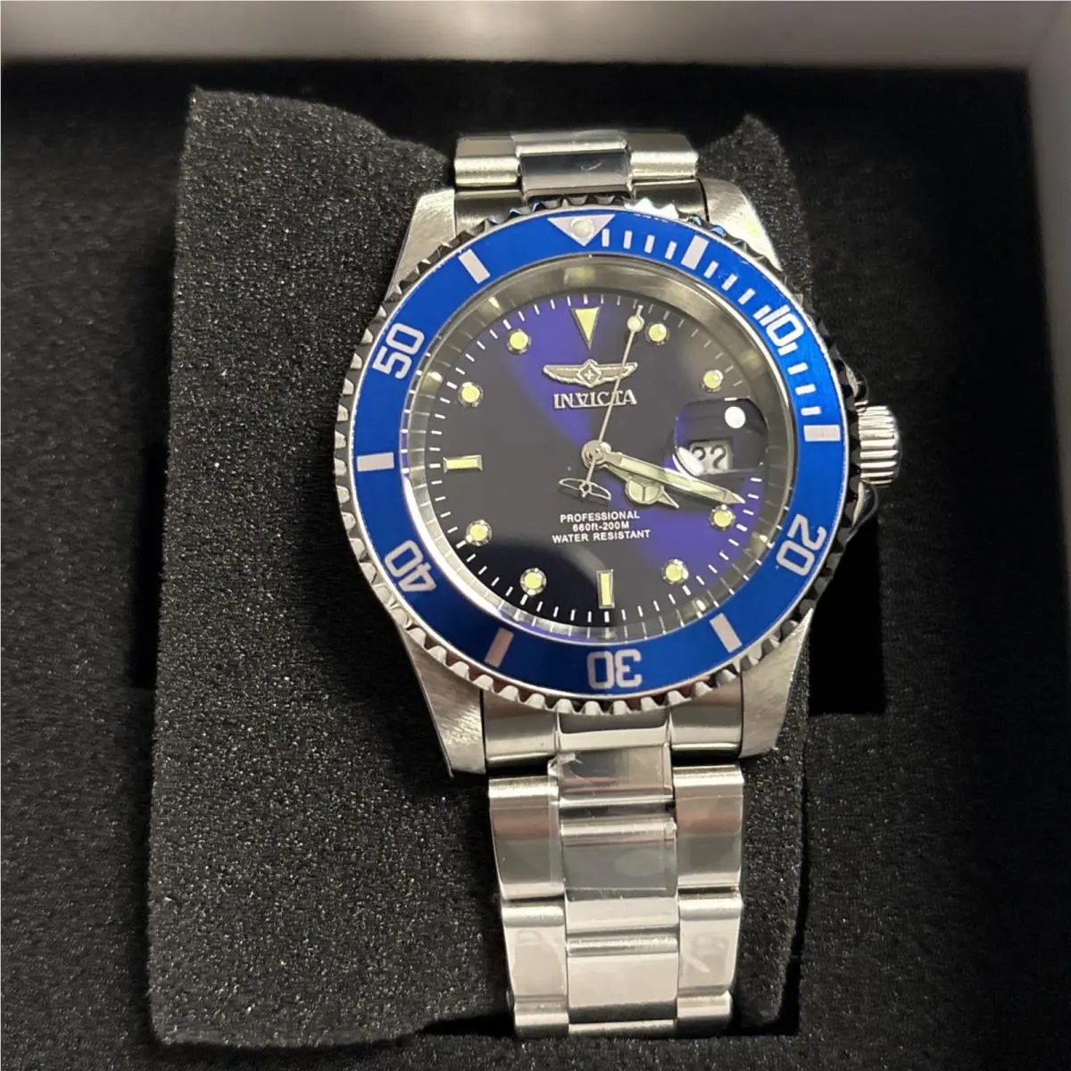 Invicta Men`s Watch Pro Diver Quartz Blue Dial Silver Tone Steel Bracelet 26971