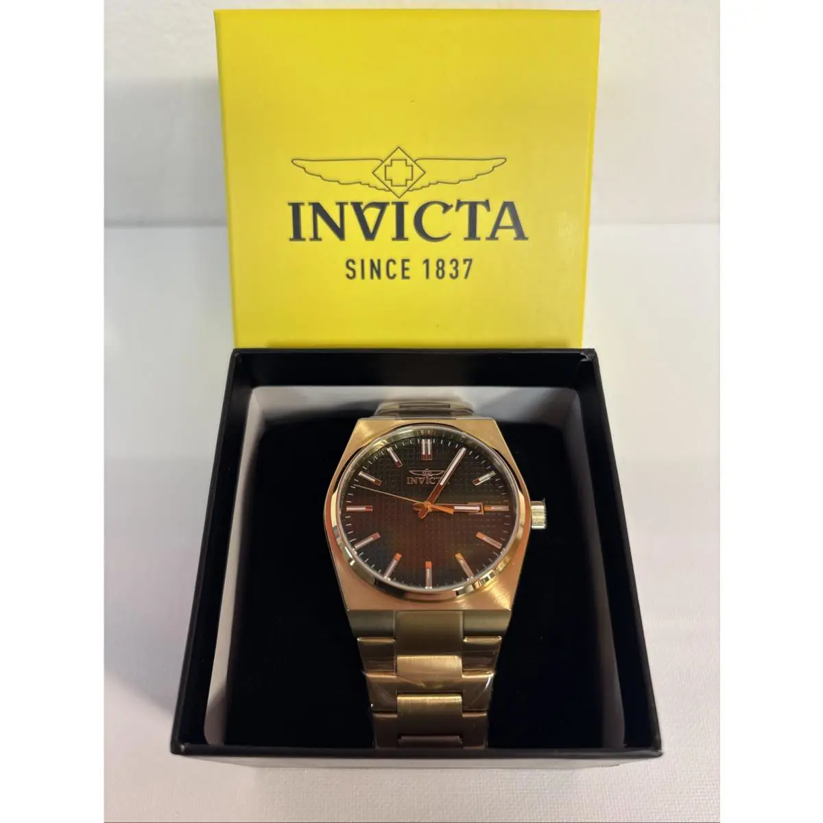 Invicta Speedway Zager Exclusive Quartz Green Dial Men`s Watch 48399