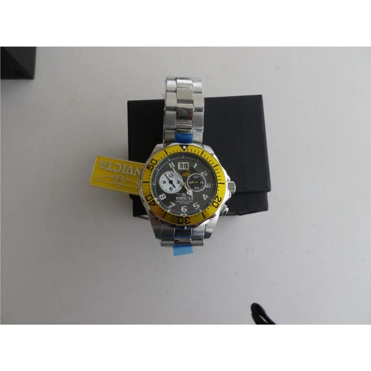 Men`s 14441 Pro Diver Black Carbon Fiber Dial Stainless Steel Watch by Invicta