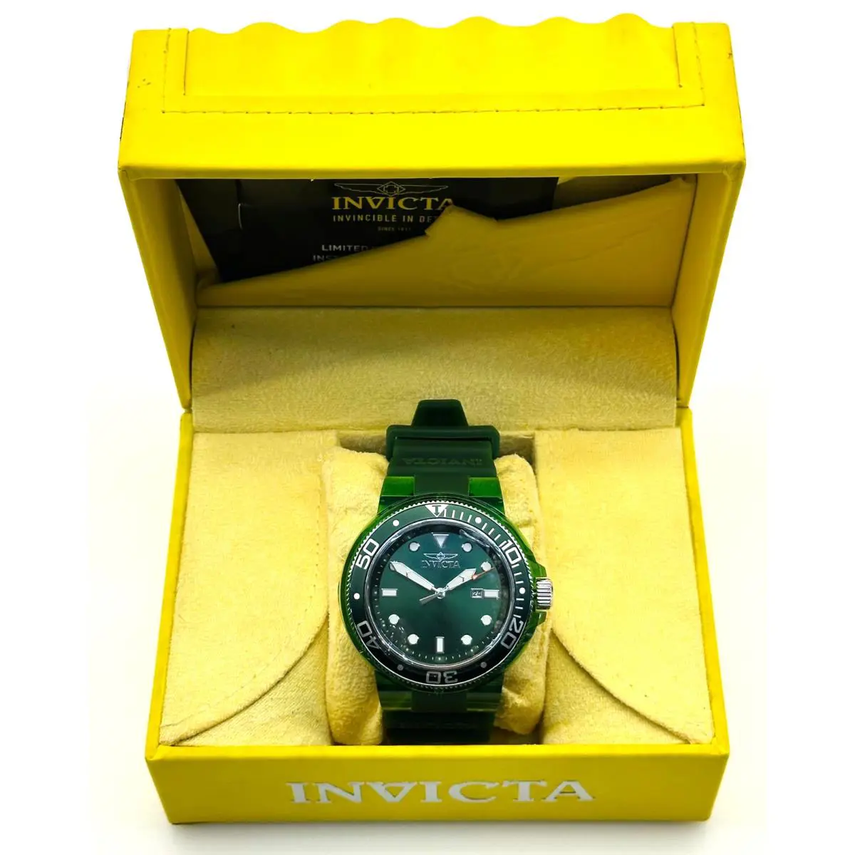 Invicta Grand Pro Diver Anatomic Silver Green SS 52mm Stylish Bold Mens Watch