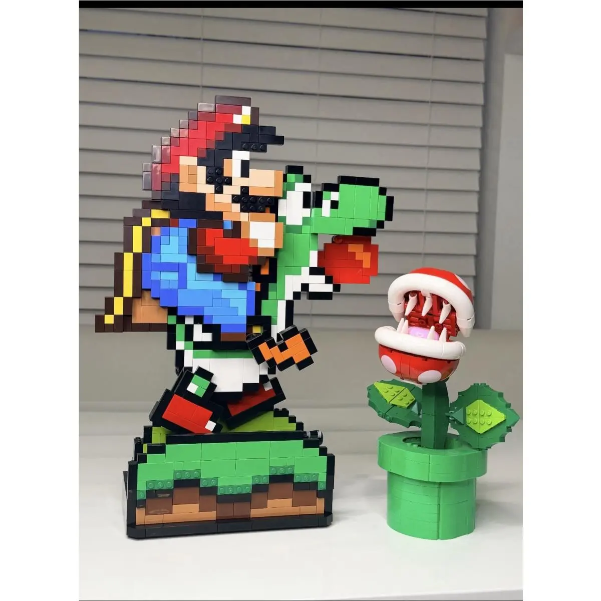 2 Fully Assembled Super Mario World Mario Yoshi Nintendo Figure Collect