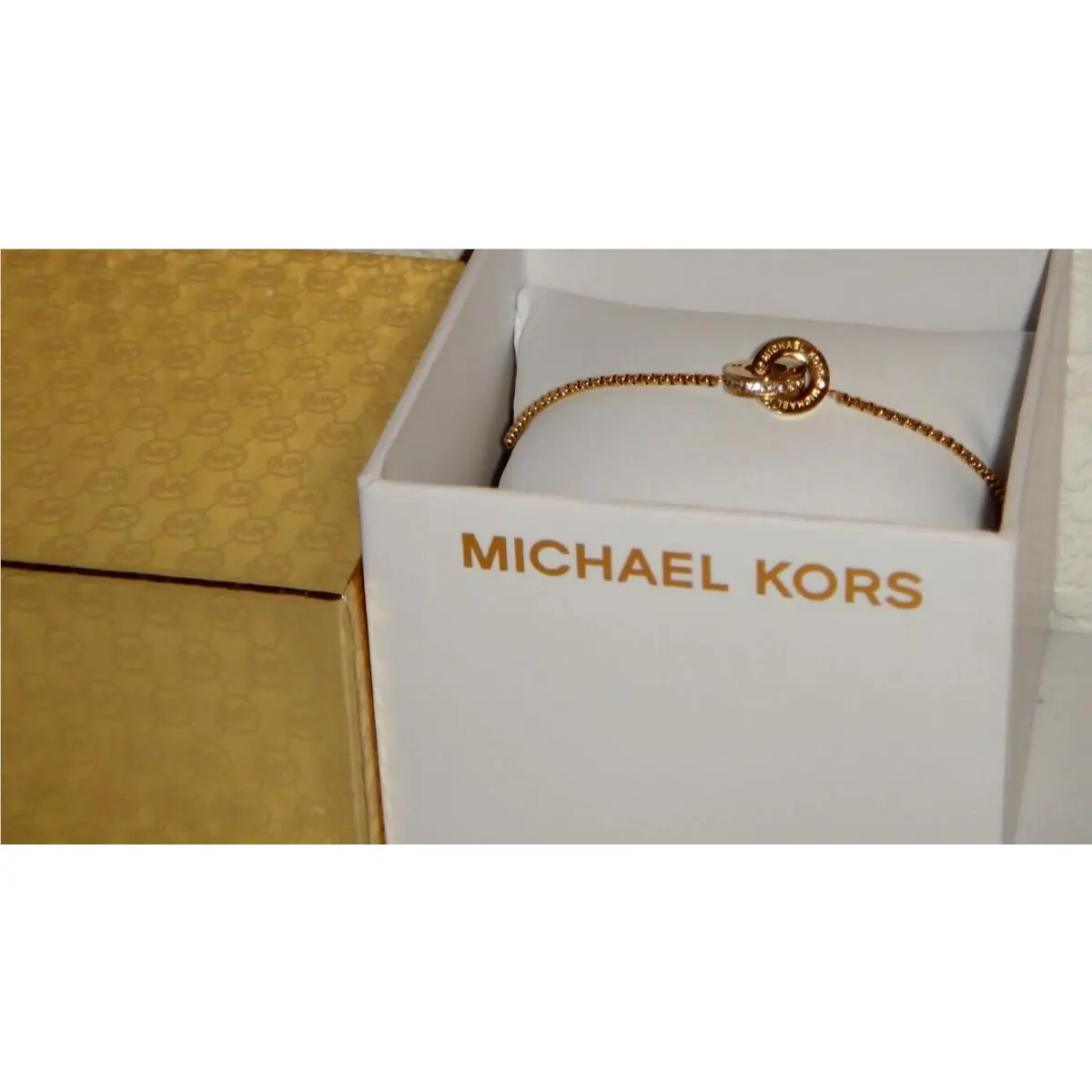 Michael Kors Criss Cross Charm Gold Slider Bracelet Crystals MKJ7334710 + MK Box