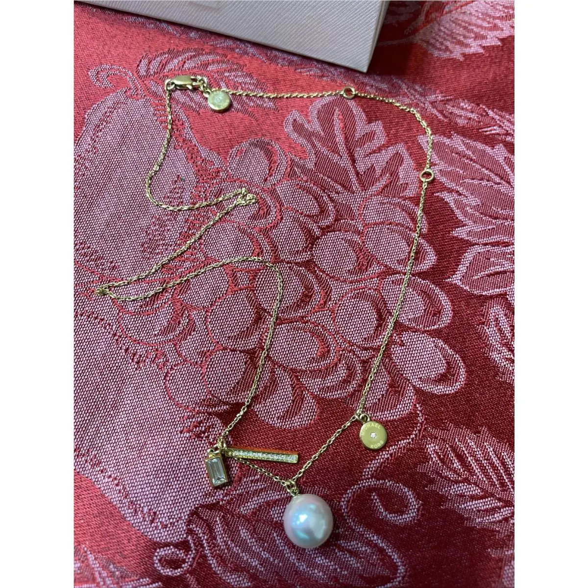 Michael Kors Gold Tone 18” Necklace Pendants Pearl Diamont Accent