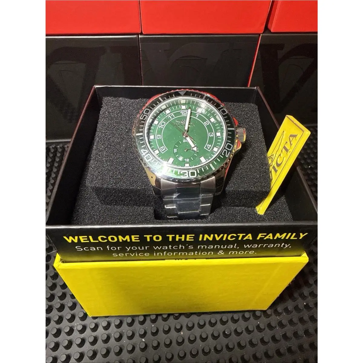 Invicta Pro Diver Command 44mm Stainless Steel Green Dial 47126