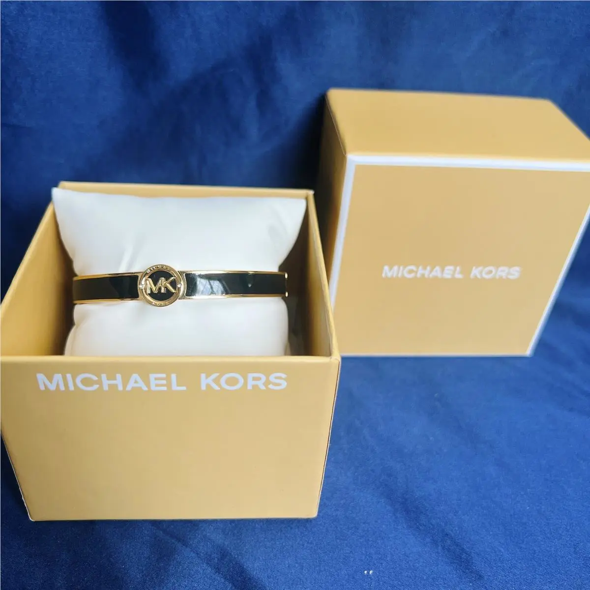 Michael Kors Haute Gold-tone Black Enamel Logo Bangle Womens Bracelet