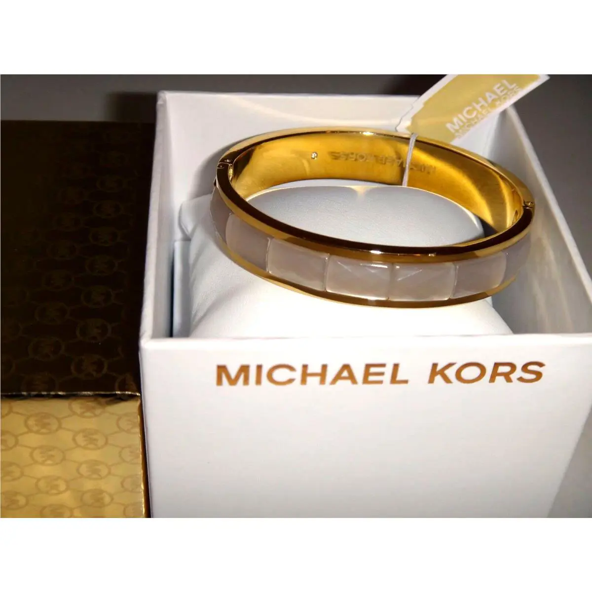 Michael Kors Women Gold S/steel Off White Acetate Bangle Bracelet MKJ5806710+BOX